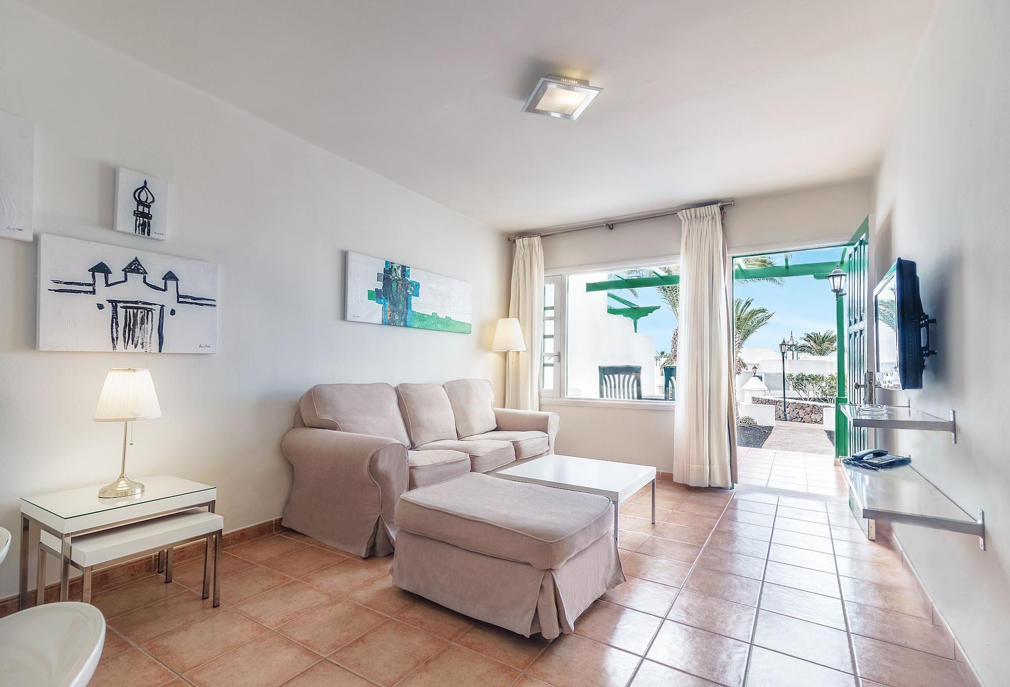 Apartamentos Livvo Las Gaviotas Puerto del Carmen  Exterior foto