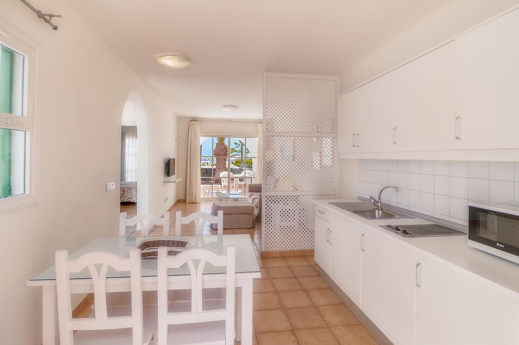 Apartamentos Livvo Las Gaviotas Puerto del Carmen  Exterior foto